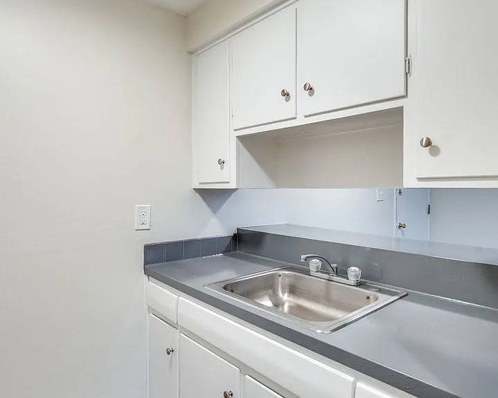 3003 Archwood Ave — Photo 21