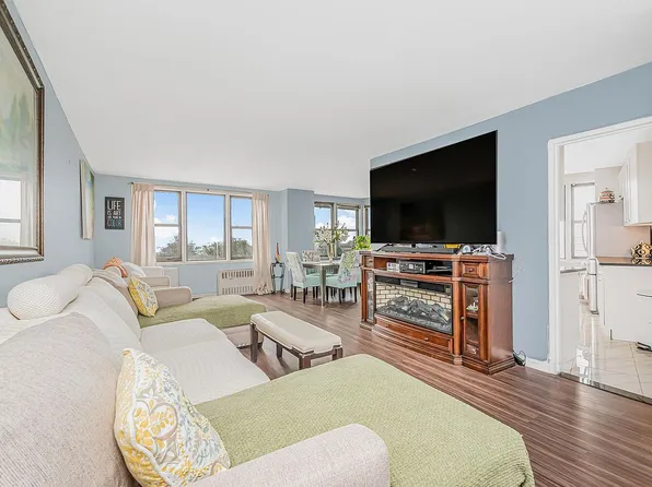 3121 Middletown Rd APT 5K, Bronx, NY 10461