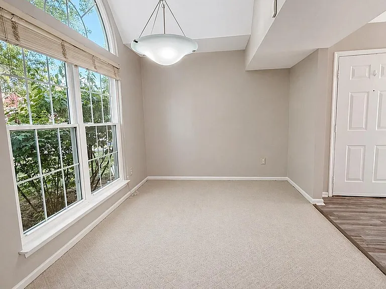 982 Yachtsman Way — Photo 10