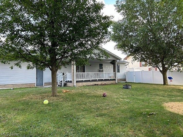 2nd image of 531 Edwards St