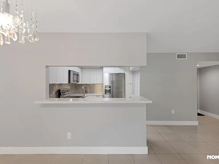 8827 SW 123rd Ct #105 — Photo 8