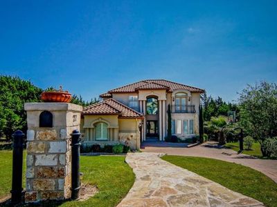27 Autumn Oaks Dr, Austin, TX, 78738