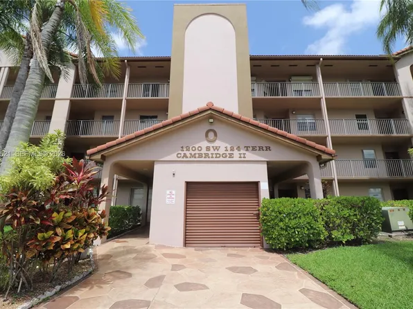 1200 SW 124th Ter APT 201O, Hollywood, FL 33027