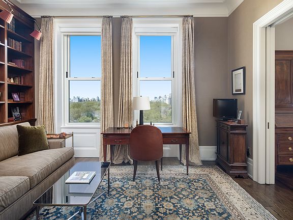 4th image of 1 Central Park S #907