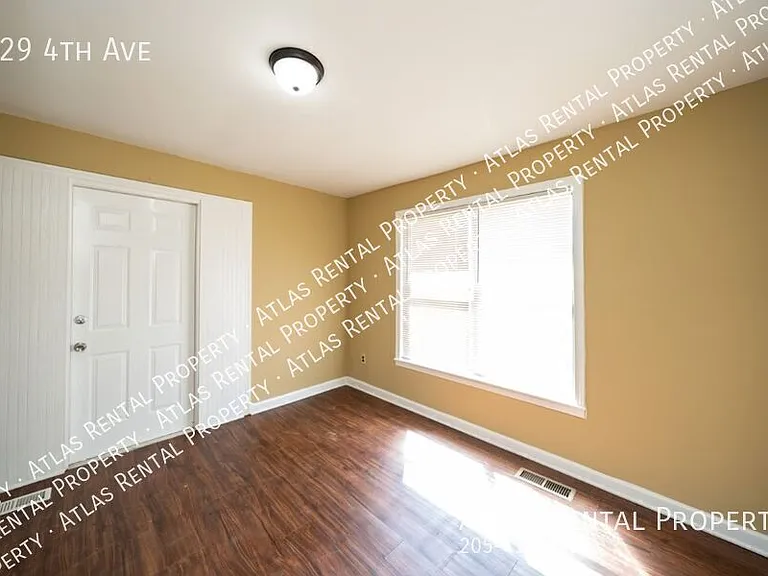 129 4th Ave — Photo 10
