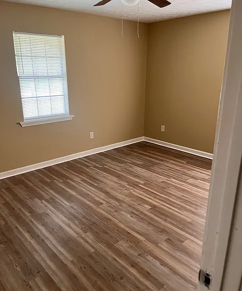 1051 Vineyard Rd #1051A — Photo 4