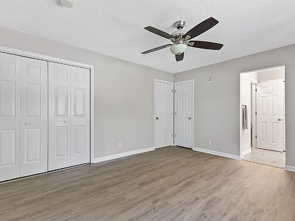 2nd image of 4350 Hunters Club Dr