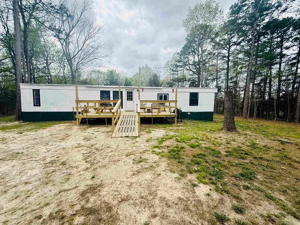 90 Potemdyke Rd, Cave City, AR 72521