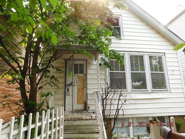 1st image of 4751 S Seeley Ave #H