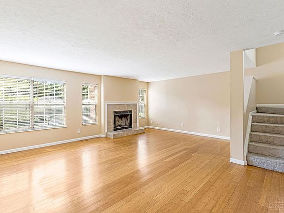 4th image of 10555 Montgomery Rd APT 77