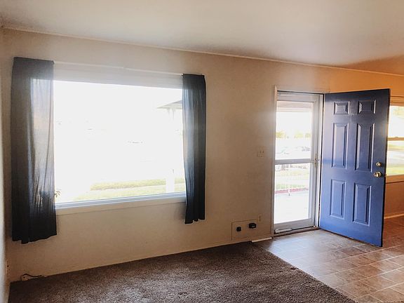 5th image of 1021 Southlea Dr