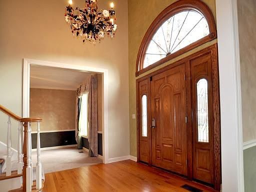3rd image of 18 Sherwood Dr