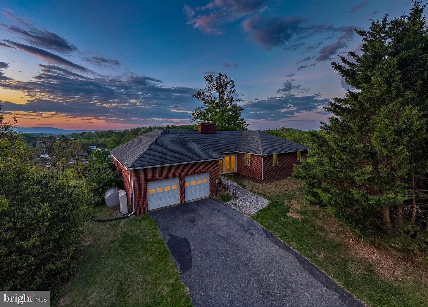 7133 Turleytown Rd, Singers Glen, VA 22850 | MLS #VARO2002998 | Zillow