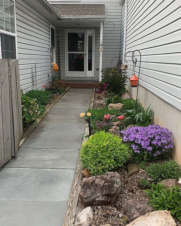 1st image of 181 Steven Ln