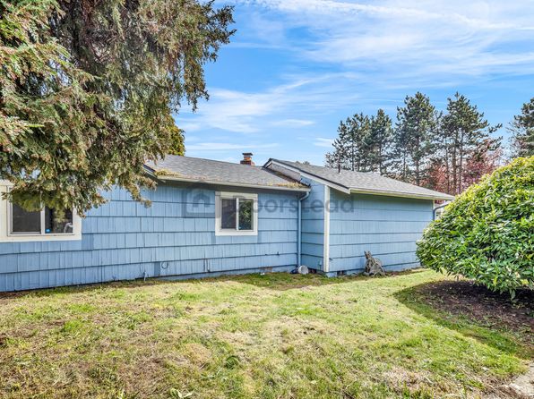 2107 D St SE, Auburn, WA 98002
