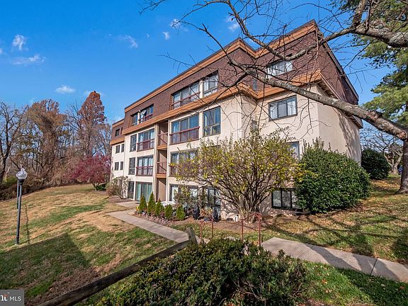 2nd image of 12730 Veirs Mill Rd APT 25-303
