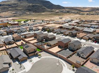 471 Chafey Dr SW, Los Lunas, NM 87031