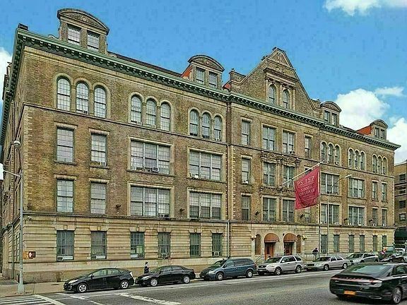 2nd image of 327 Saint Nicholas Ave #5R