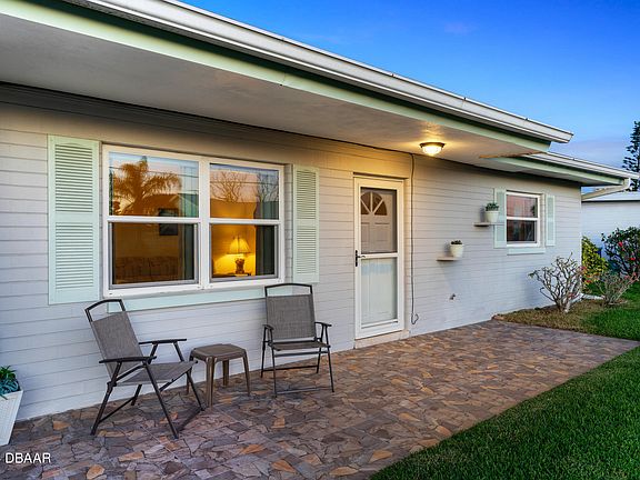 2nd image of 3255 La Paloma Ave