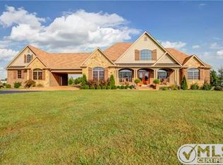 774 Key Rd, Lafayette, TN 37083