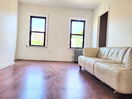 2nd image of 678 5th Ave #3