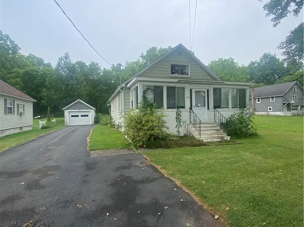 1370 Glenwood Ave, Oneida, NY 13421
