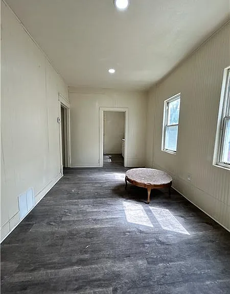 1317 Plum St #1 — Photo 6