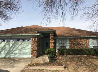 1701 Greenbend Dr, Arlington, TX 76018