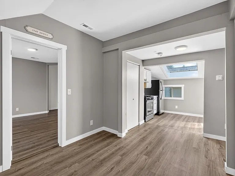 710 S L St #3 — Photo 15