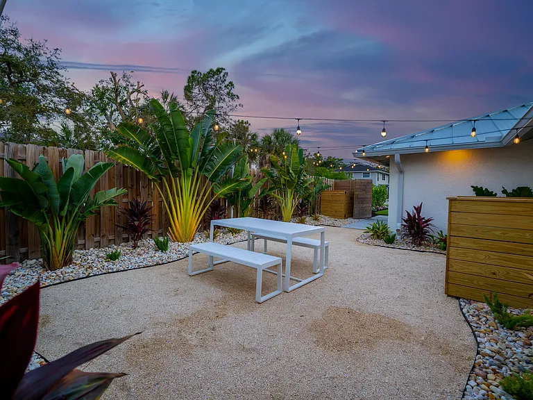 4190 Mariner Ln — Photo 36