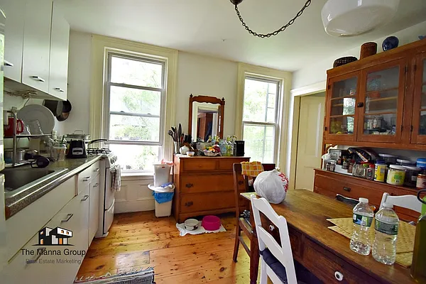 Rented by Bold New York | media 16