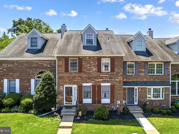 228 Militia Ct #28, Collegeville, PA 19426
