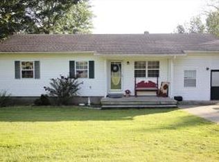 7408 Rally Hill Rd, Harrison, AR 72601