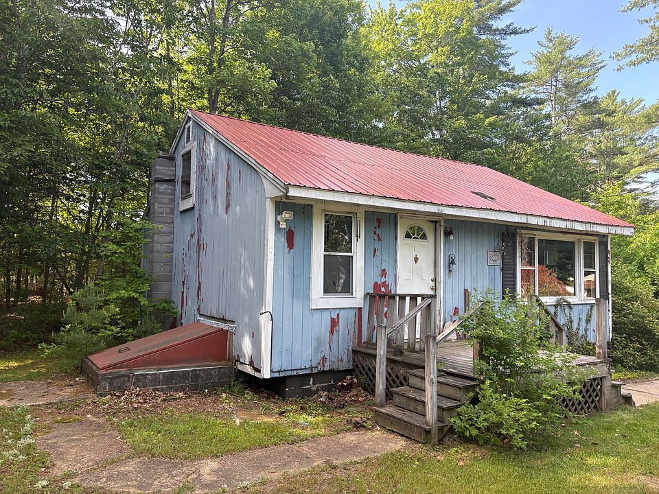 1st image of 19 Kennebec Drive
