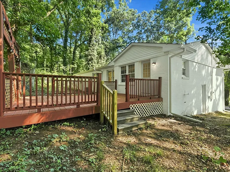 10100 Todd Mill Rd SE — Photo 17