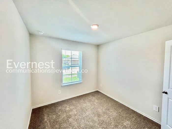 324 Wild Rye Cir — Photo 12