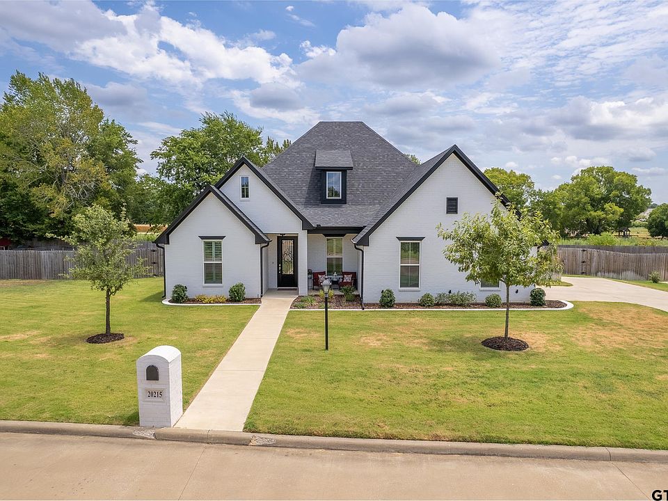 1st image of 20215 Deer Hollow Dr