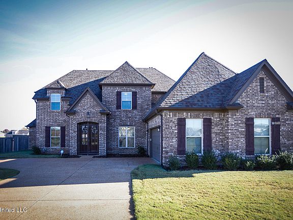 4th image of 8026 Wisteria Dr