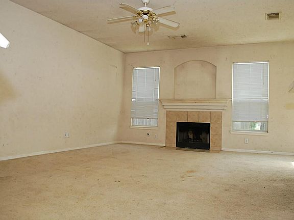Living room.