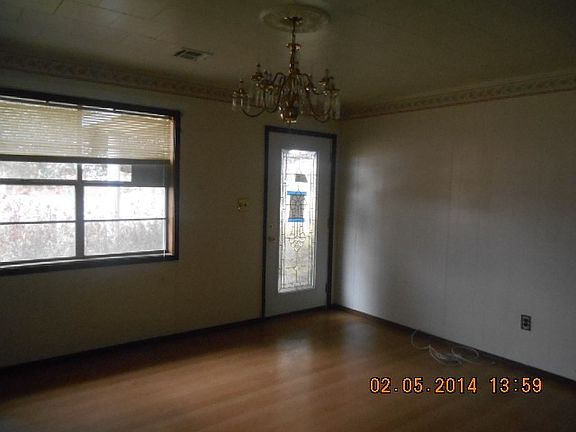 4th image of 273 Mark St
