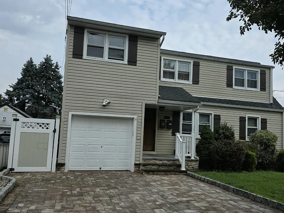 306 Westminster Pl #1