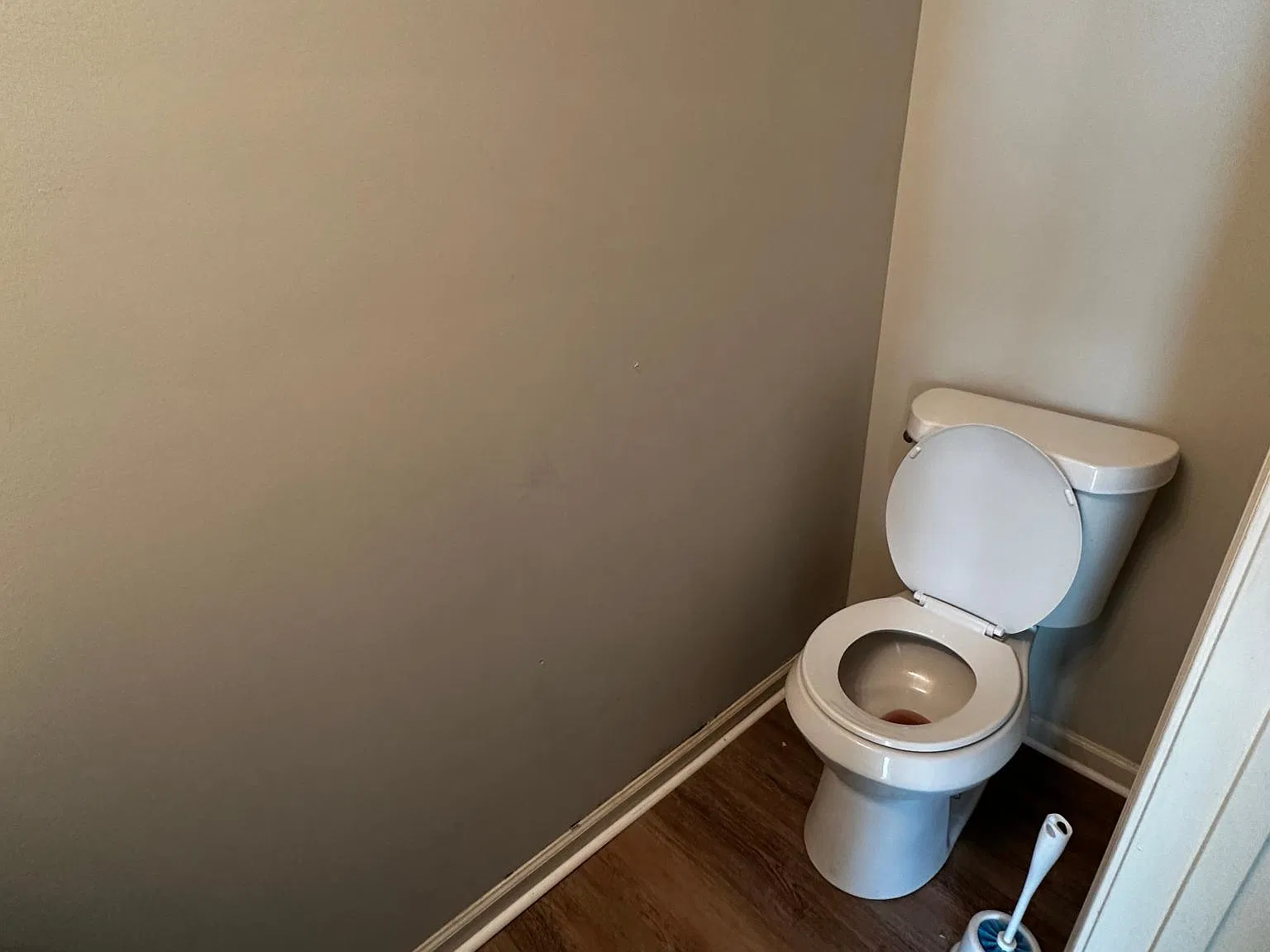 3 bed, 2.5 bath, 1560 sqft, $1,700 — Photo 3