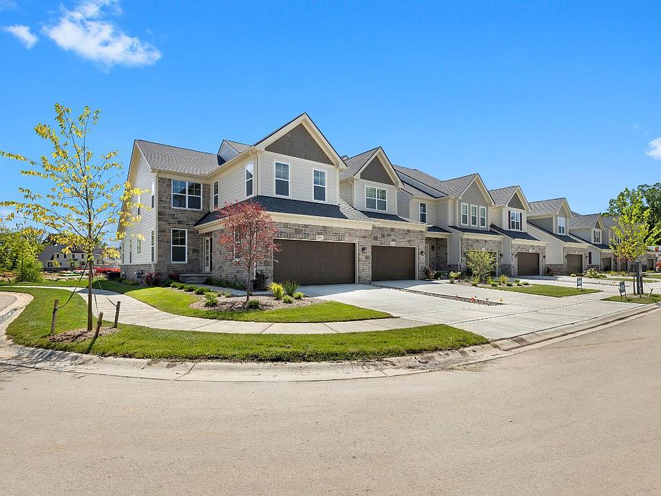 Enjoy low-maintenance, luxury living all year round