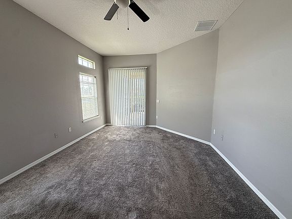 4th image of 1710 Swallowtail Ln