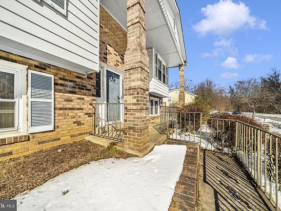 3rd image of 7811 E Barrett Rd