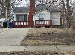 19751 Indian, Redford, MI 48240