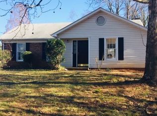 6806 Orchard Ridge Dr, Charlotte, NC 28227