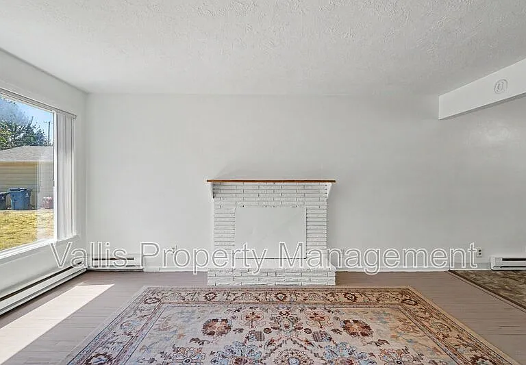 2519 Hyde Ct SE — Photo 6