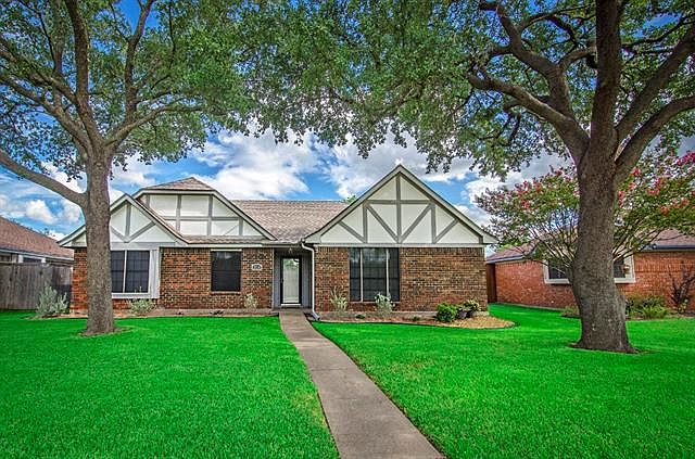 1st image of 3714 Drakestone Ave