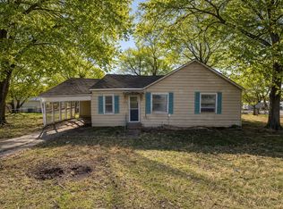 430 E Parnell St, Denison, TX 75021